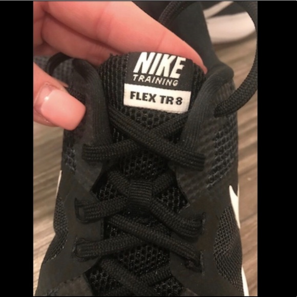 Women’s Nike Training Flex TR 8 - Black - Picture 3 of 7